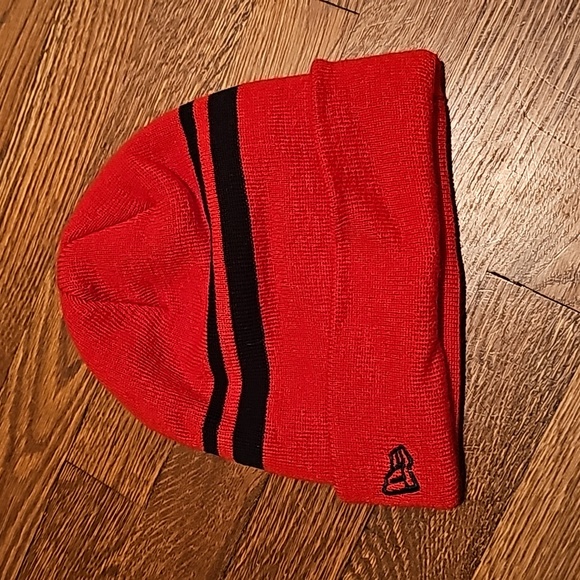 Chiefs New Era Kansas City Cuff Knit Red Beanie - Picture 2 of 6